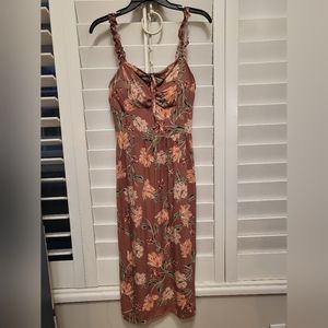 Hawaiian print dress with slit